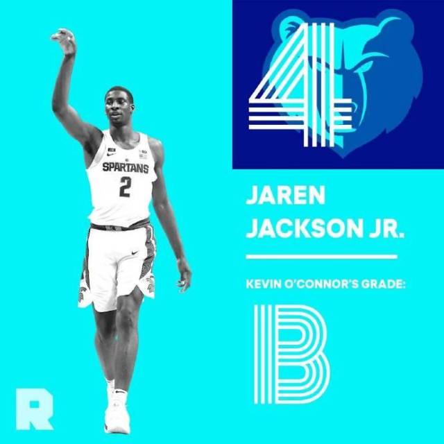 年轻而充满 年轻而充满