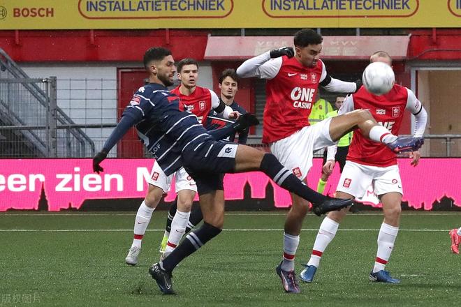 球迷应将注 球迷应将注