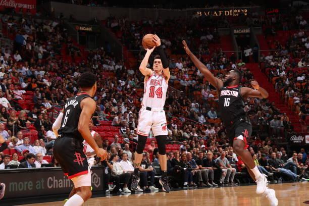 方向迈进 方向迈进