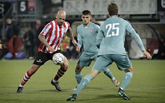 灵活配合 灵活配合