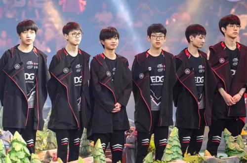 三赛季结构 三赛季结构